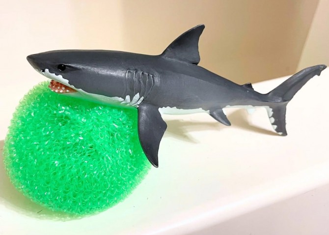 Rekin figurka dla dzieci Safari Ltd ręcznie malowana